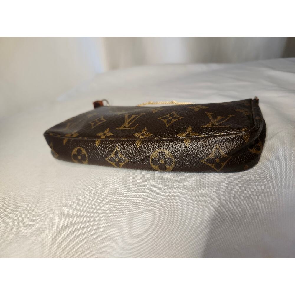 SOLD Louis Vuitton Monogram Pochette Accessoires Shoulder Bag VI0061 Y2K LV - Picture 10 of 14